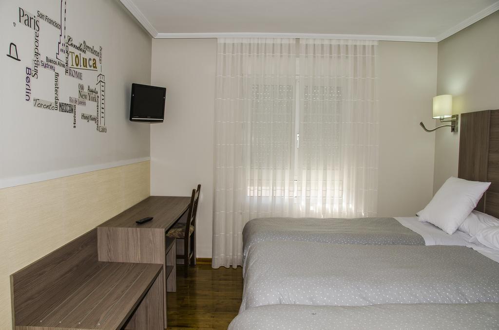 Hotel Presa Riaño Exteriör bild